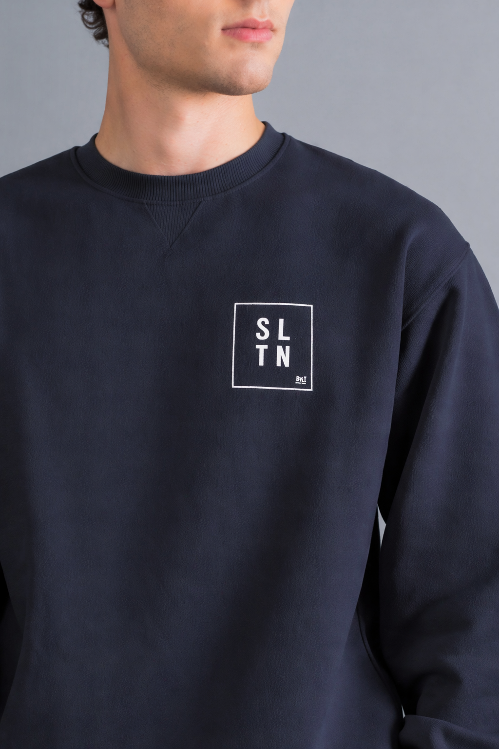 Classic Essential Sweatshirt – Midnight Navy