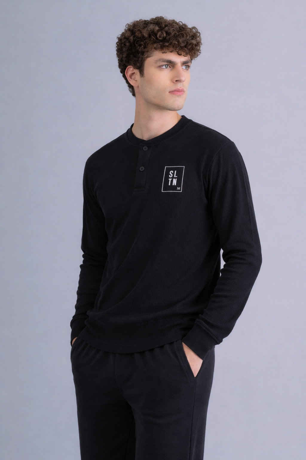 Essential Henley Shirt – Jet Black