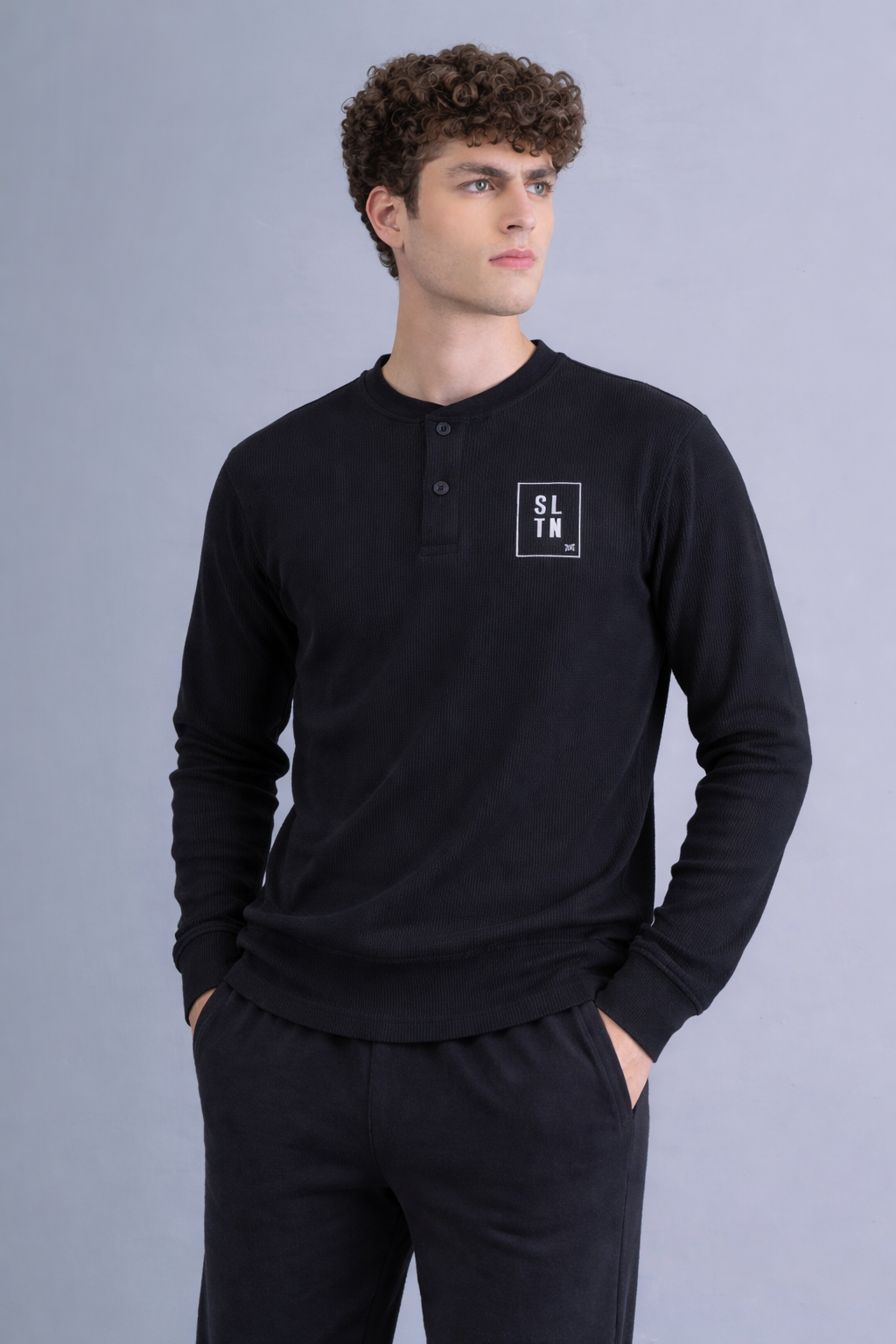 Essential Henley Shirt – Jet Black